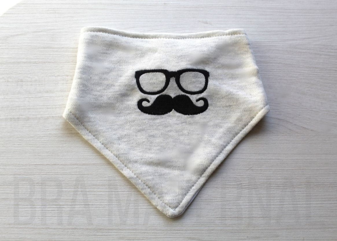 BANDANA BIGOTE Y LENTES