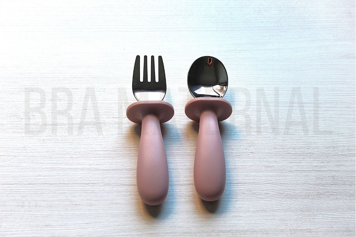 CUBIERTOS BEBÉ ROSADO